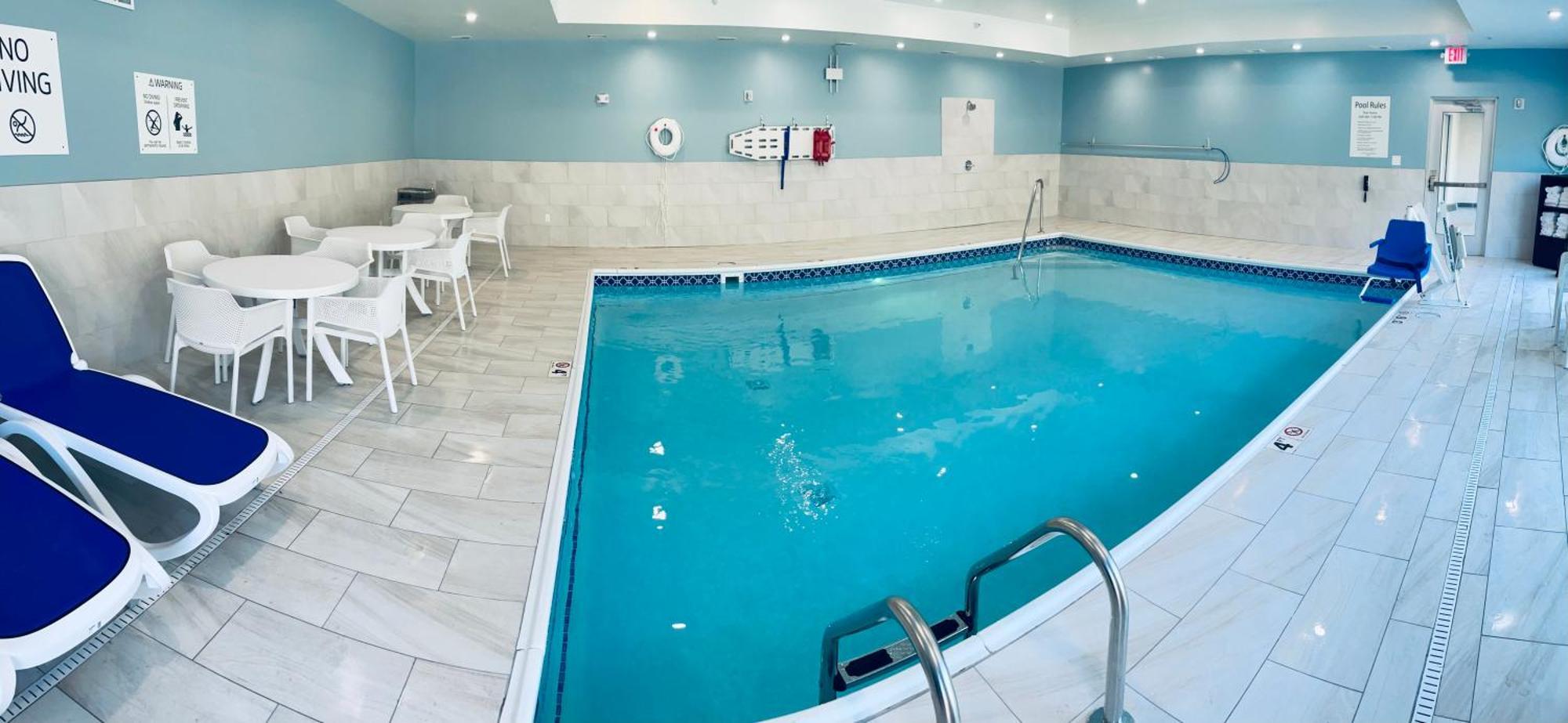Holiday Inn Express & Suites Muskegon - Grand Haven By Ihg Экстерьер фото