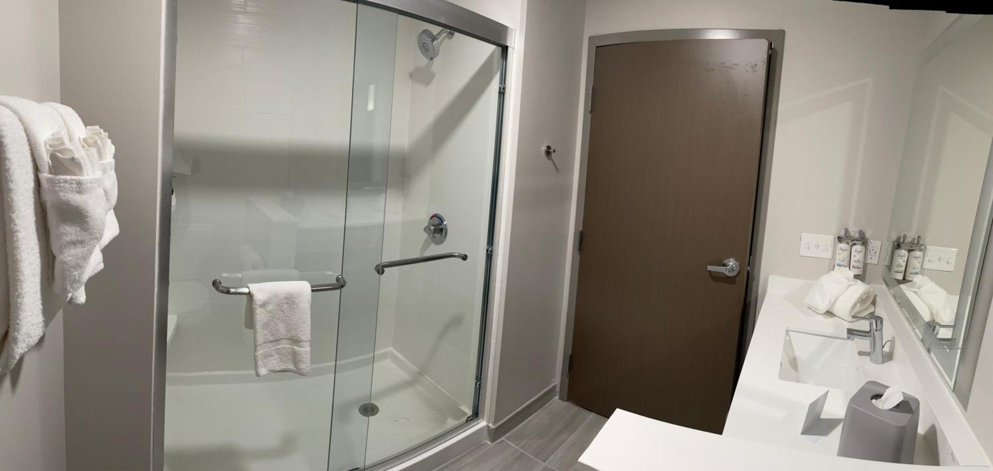 Holiday Inn Express & Suites Muskegon - Grand Haven By Ihg Экстерьер фото