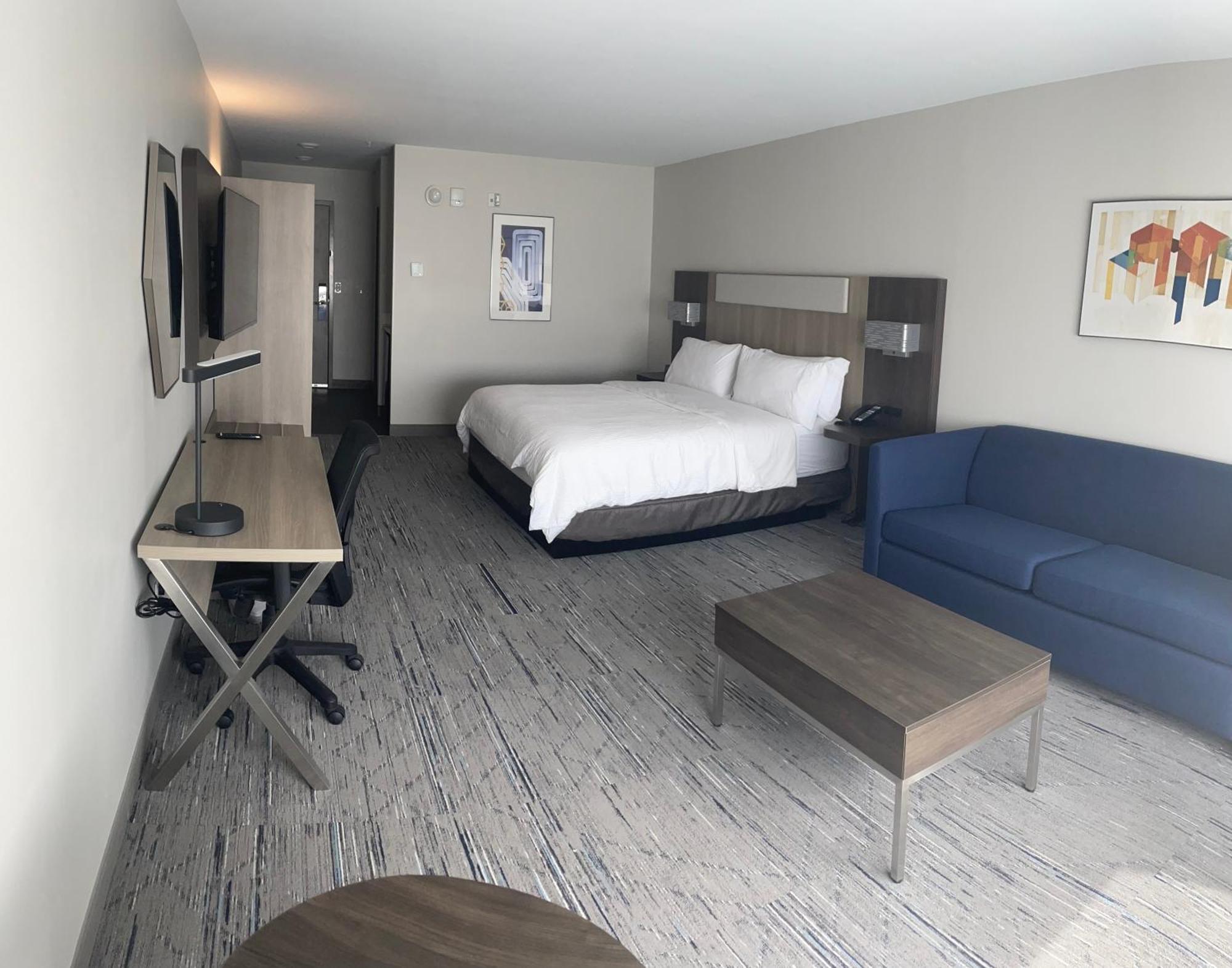 Holiday Inn Express & Suites Muskegon - Grand Haven By Ihg Экстерьер фото