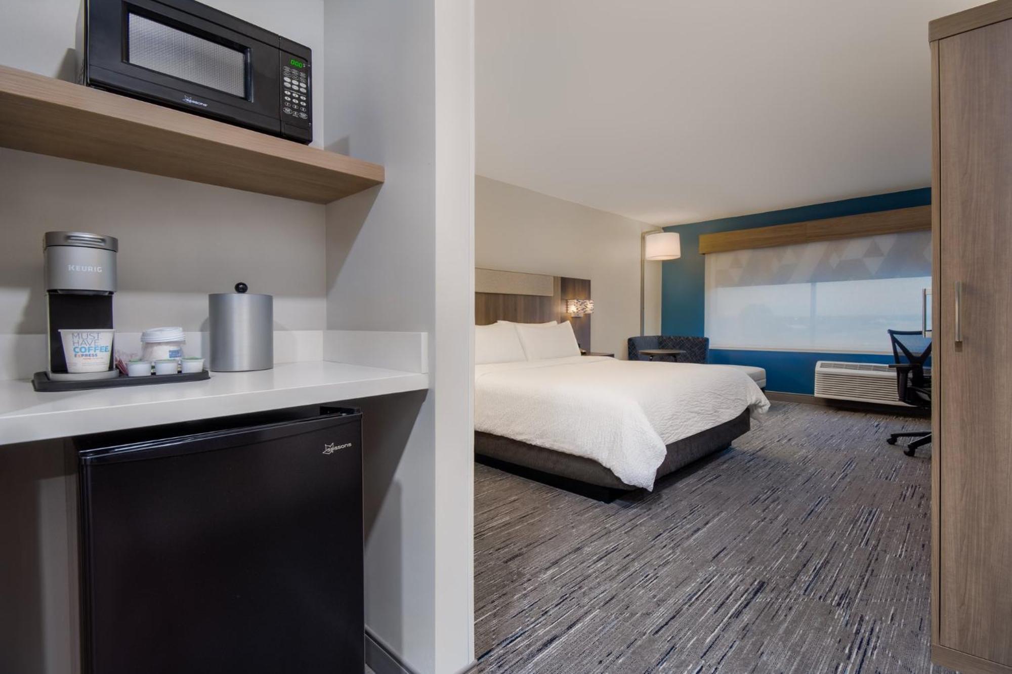 Holiday Inn Express & Suites Muskegon - Grand Haven By Ihg Экстерьер фото