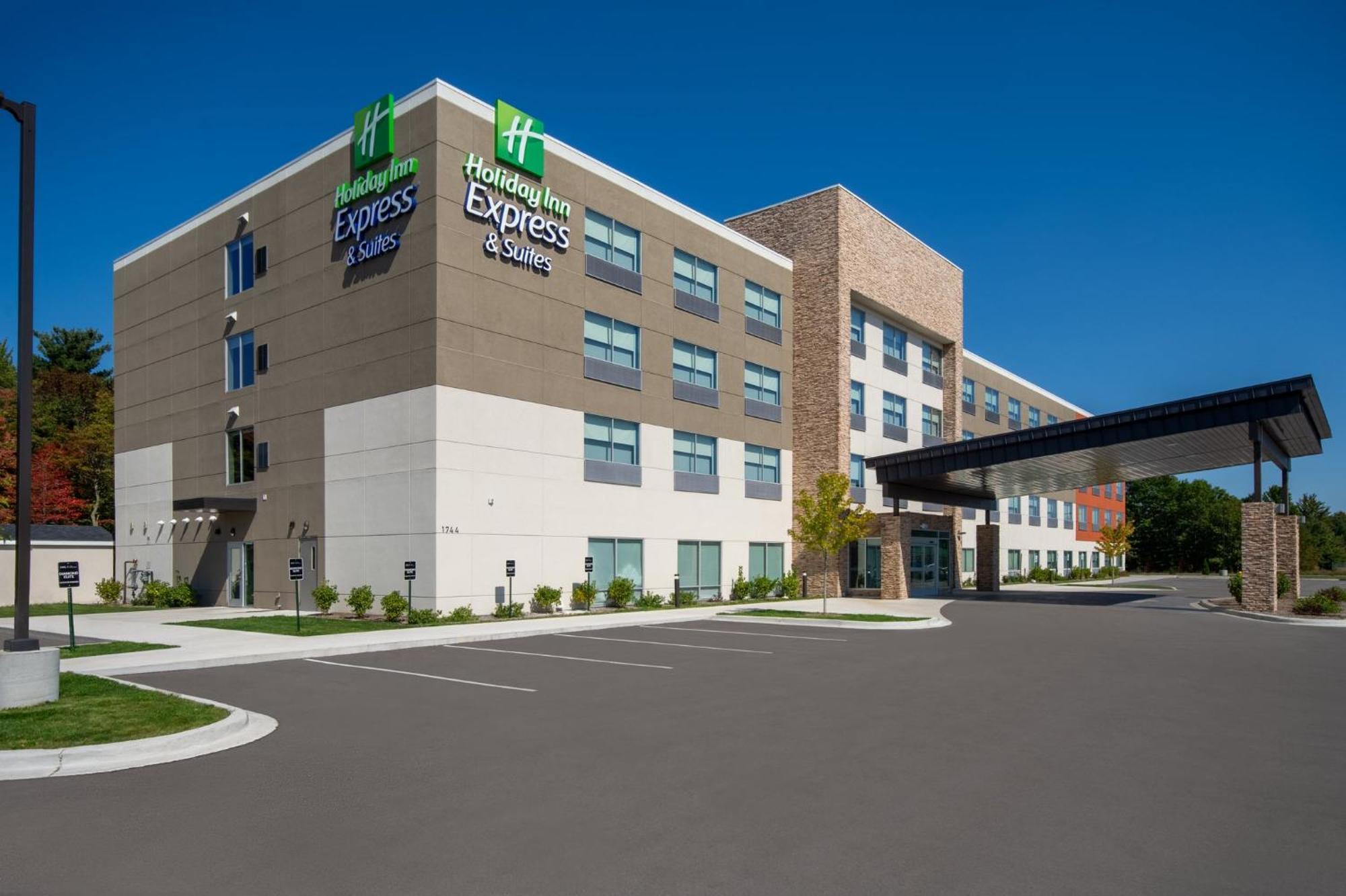 Holiday Inn Express & Suites Muskegon - Grand Haven By Ihg Экстерьер фото